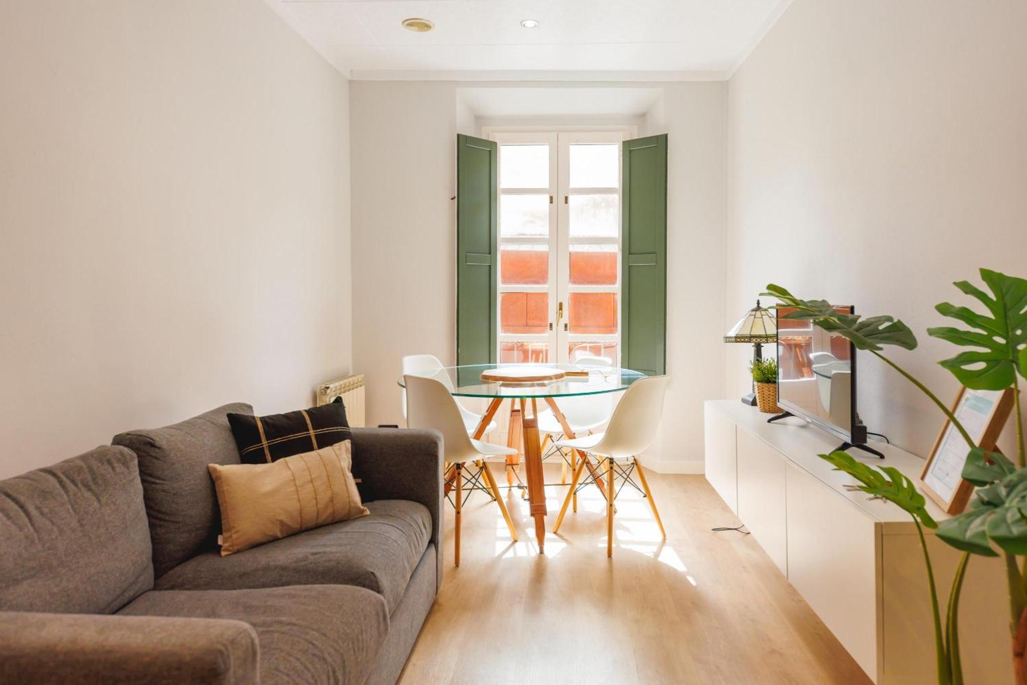 Bravissimo Apartaments Mora 4 Жирона Экстерьер фото